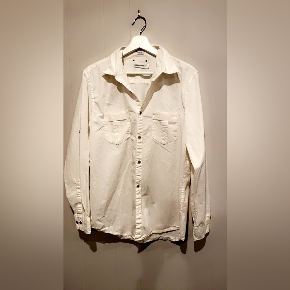 Calvin Klein buttons button down shirt